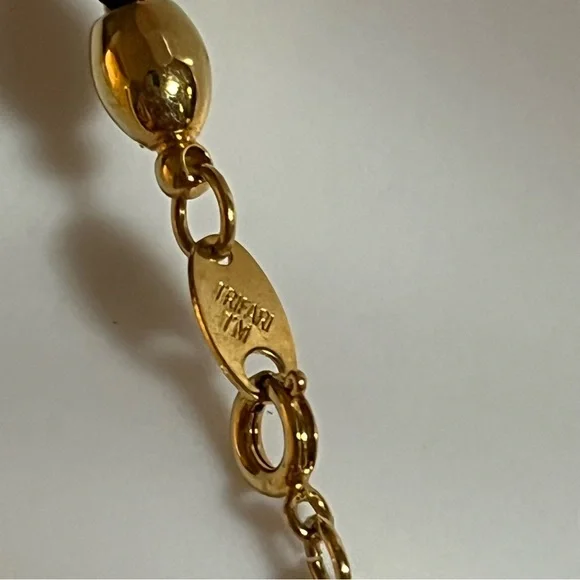VTG Trifari Gold and Black Necklace with Sleek Design - Picture 7 of 8